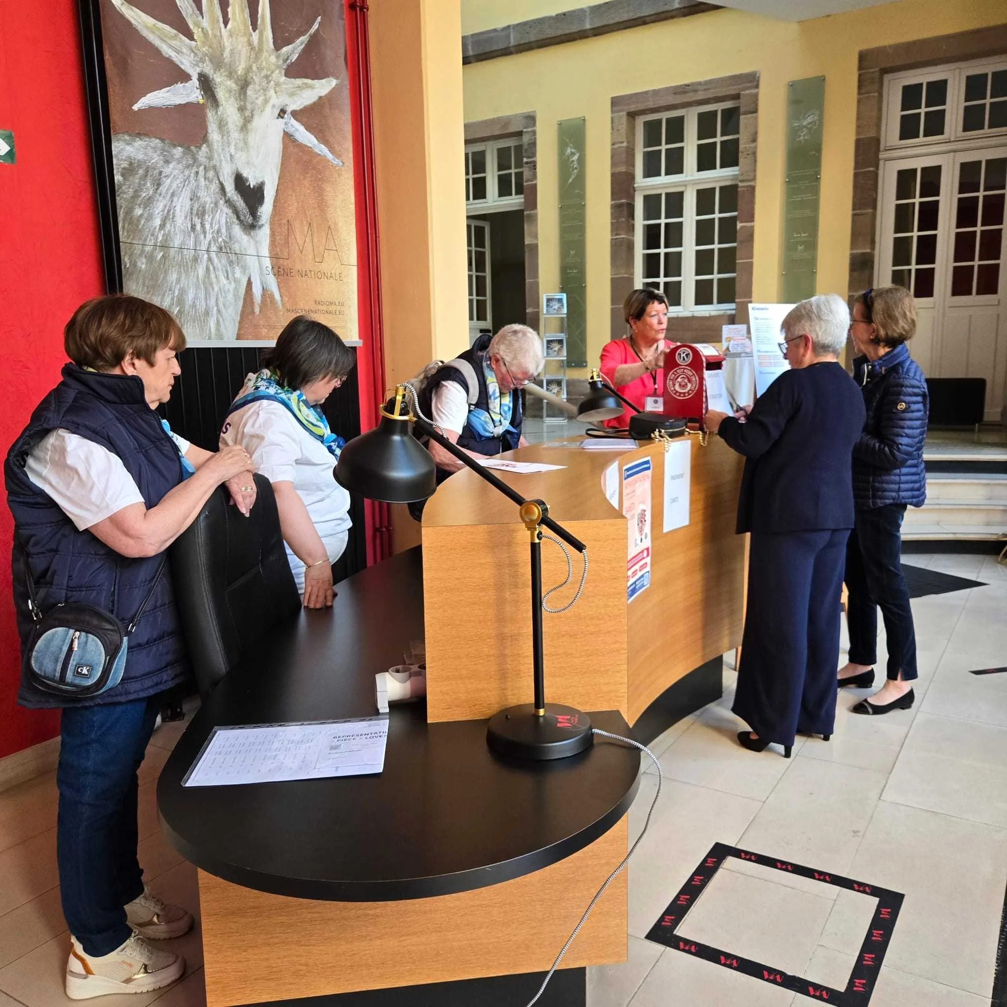 Illustration de Soirée théâtre "LOVE" à Montbéliard